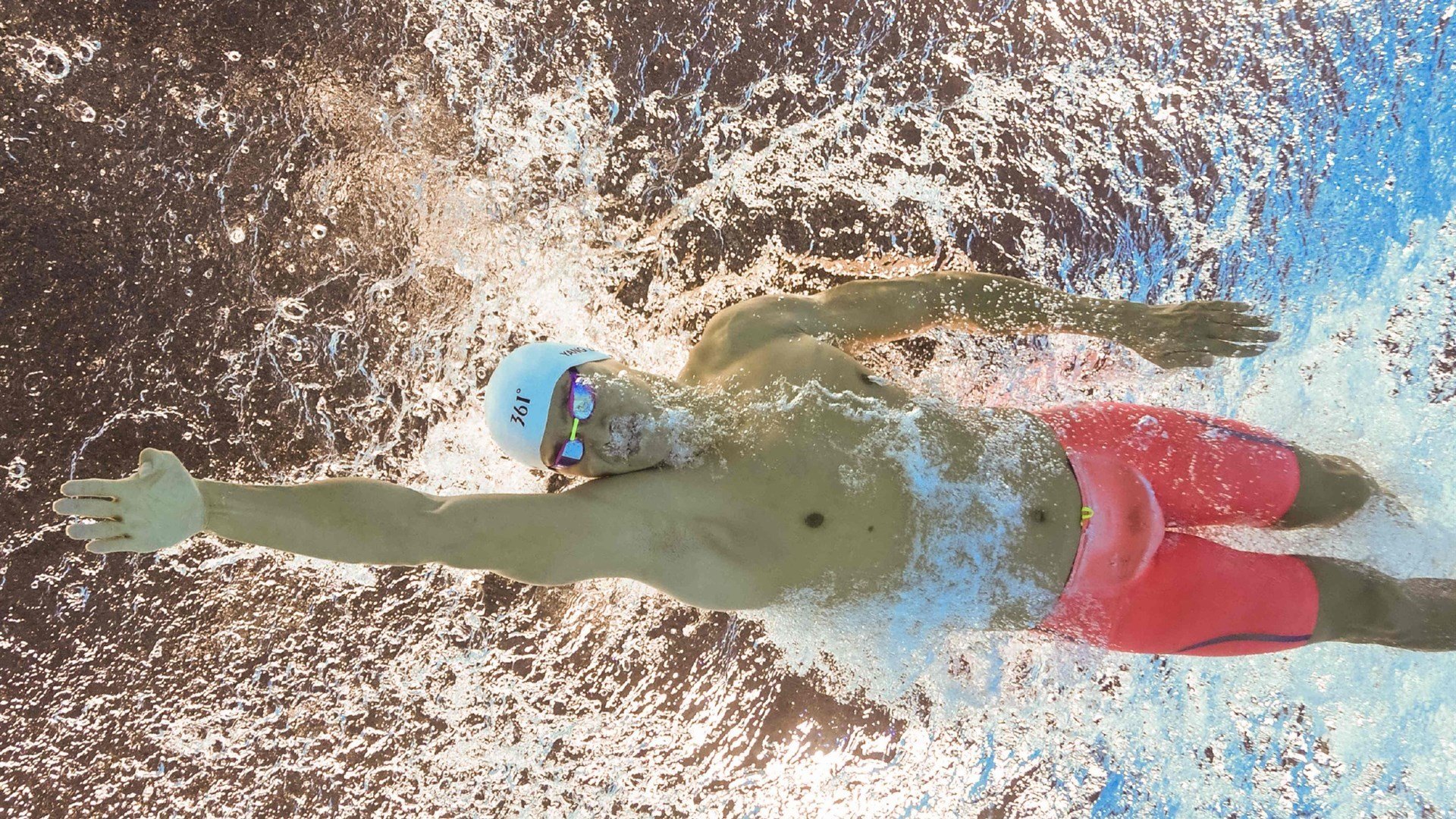 藏北雪狼队员合力作战，迎来胜利，藏北雪狼队员合力作战,迎来胜利